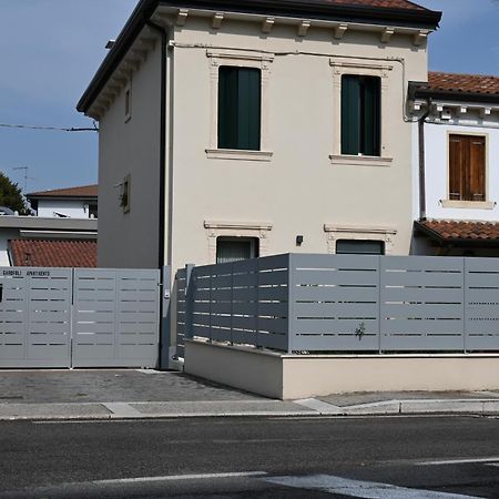 Garofoli Apartments San Giovanni Lupatoto Exteriör bild